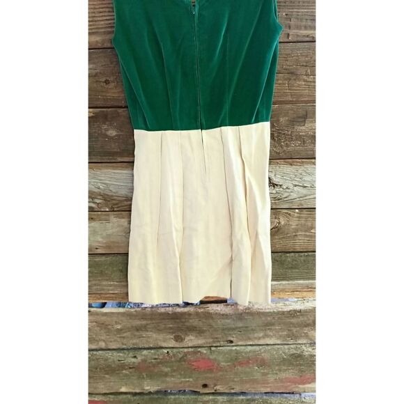 Vintage dress velvet top coderoy bottom estate find 60s 70s. Size small if you l - Picture 5 of 6